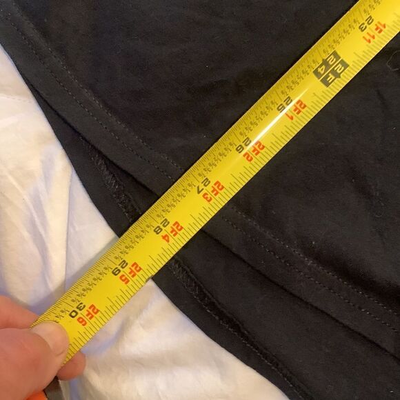 DECEMBER,  1981,  T shirt by Port & Co., black, large, 💯 cotton - Picture 4 of 8